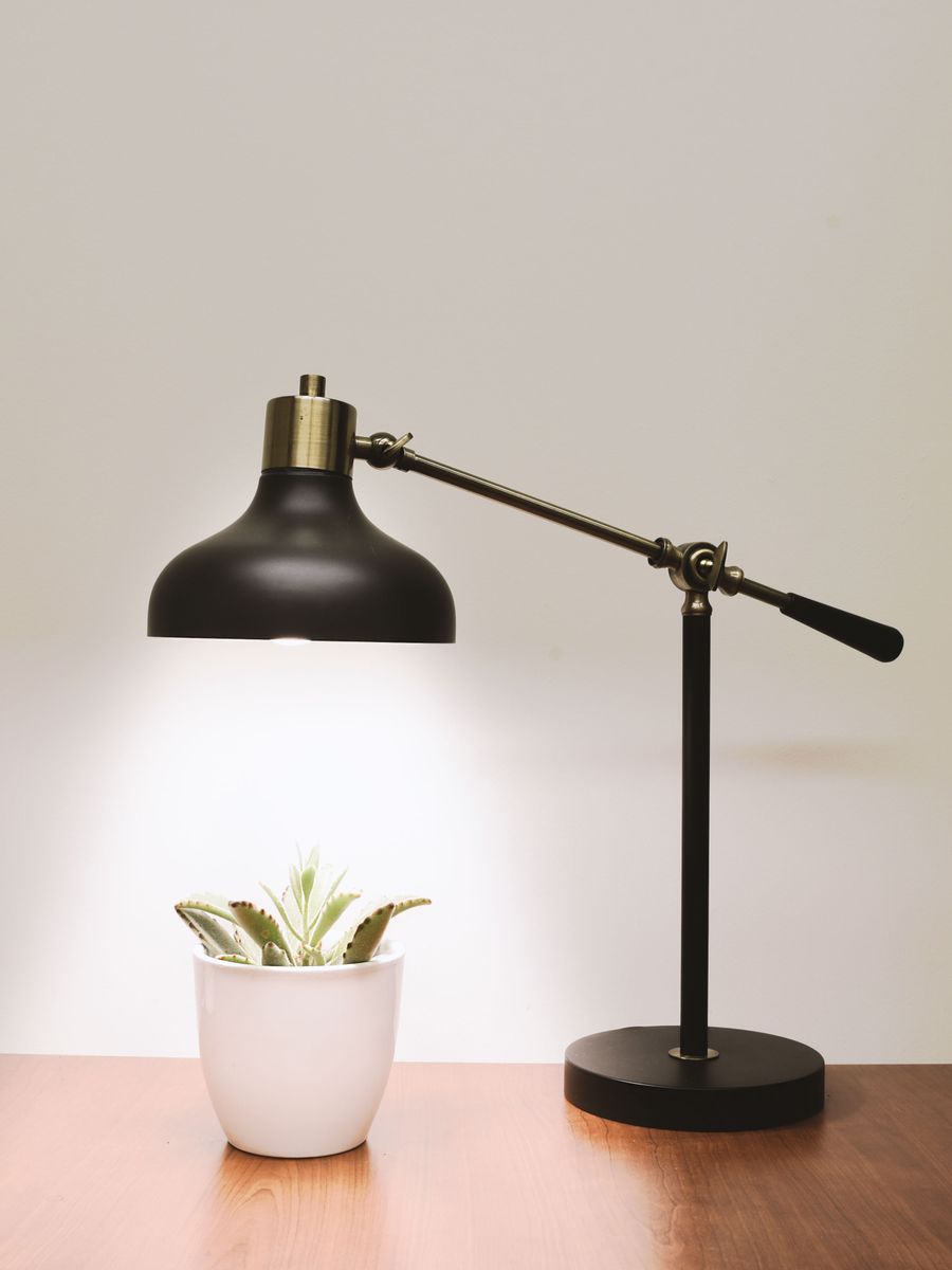 Demo LED Masa Lambası